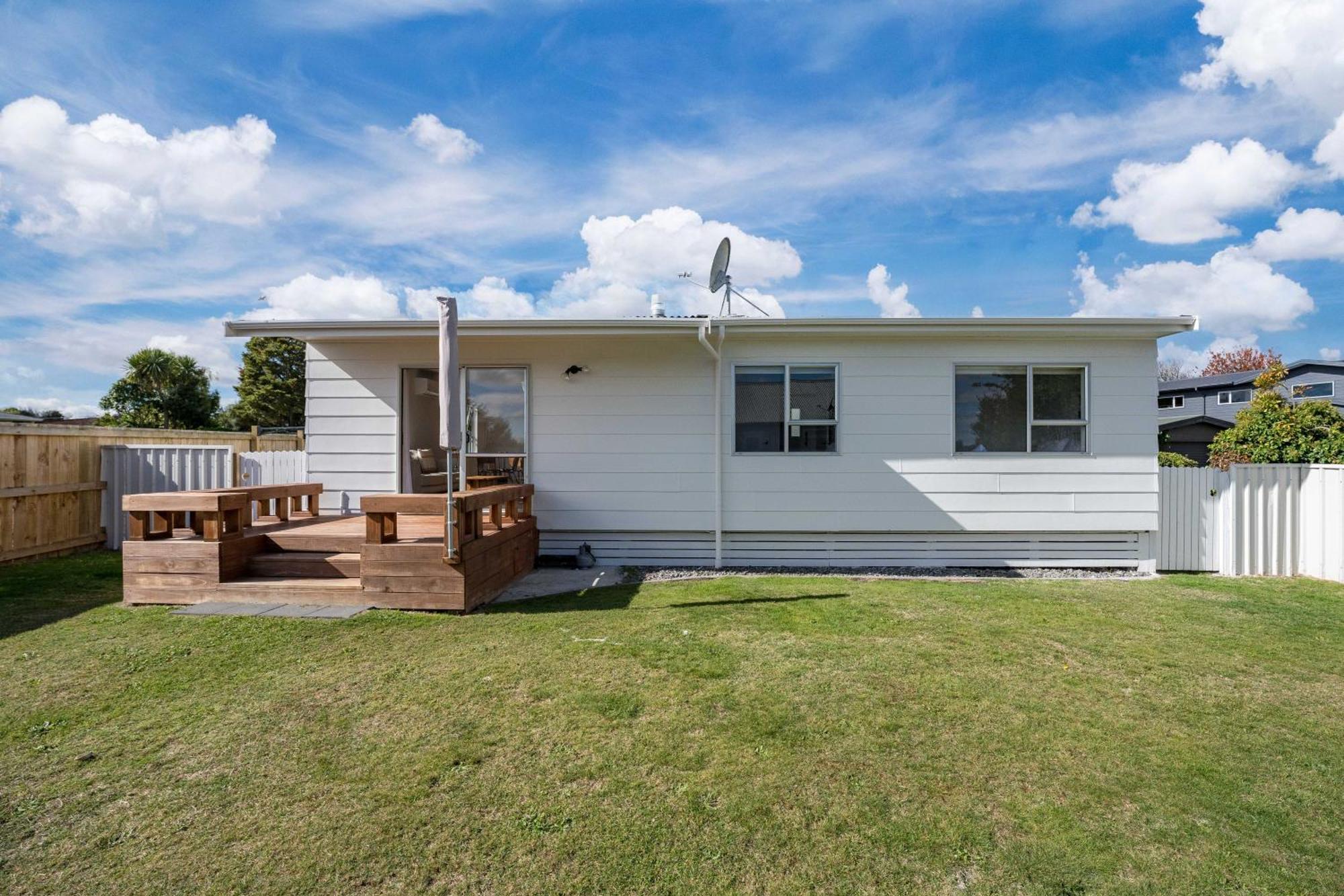 Home Sweet Home Taupo Exterior photo